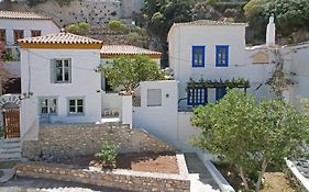 Douskos Citrus Apartments